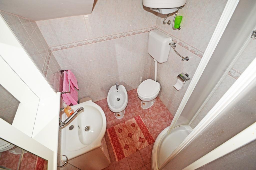 Apartments Stojakovic بوريتش الغرفة الصورة