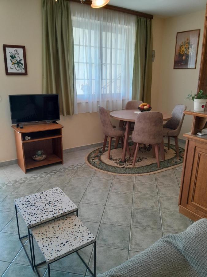 Apartments Stojakovic بوريتش المظهر الخارجي الصورة